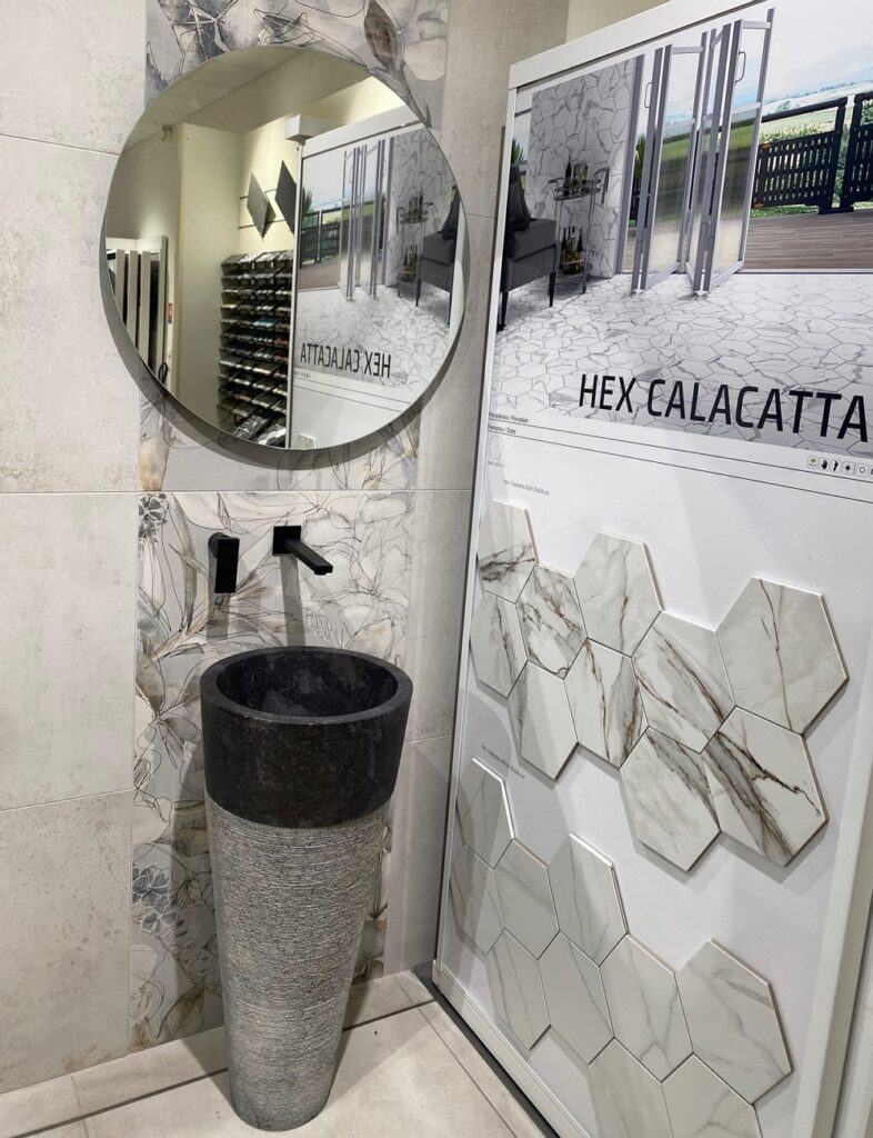 Ensemble salle de bain vasque robinet miroir Ekolux Chalon-sur Saone